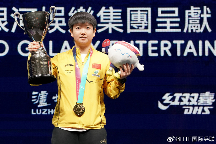 孙颖莎冲击三连冠 国乒11将出征澳门世界杯