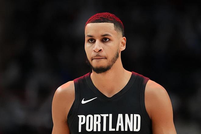 开拓者力克快船两连胜 穆雷替补建功助队登顶西