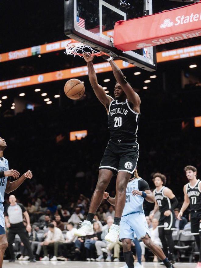 篮网末节狂轰20分奠定胜局 灰熊四连败陷困境