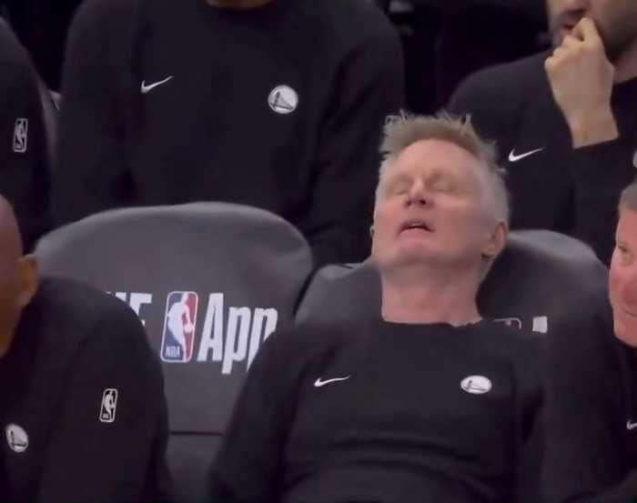 科尔赛后怒吼引热议 勇士险胜快船